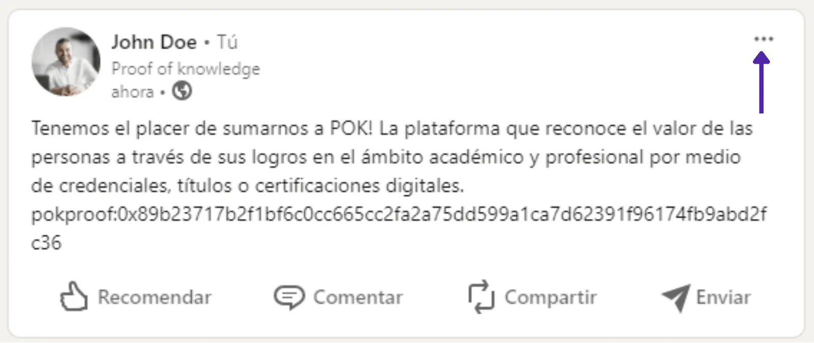 Menú de opciones abierto desde los tres puntos en la parte superior de la publicación